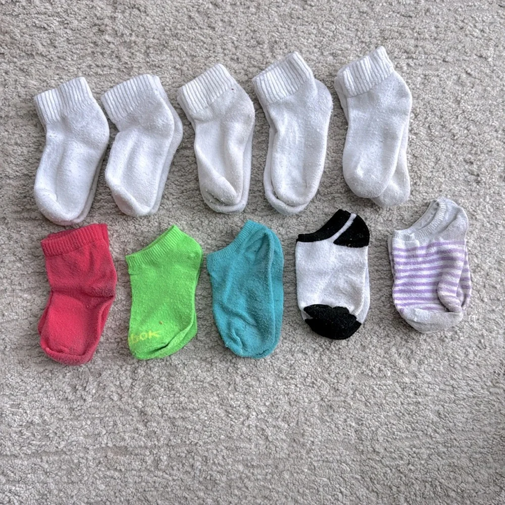 Gently Worn -10 Pairs Girl's Socks -Size 4-6 yrs. - Excellent Condition